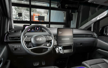 Hyundai Staria, 2026 год, 10 750 000 рублей, 6 фотография