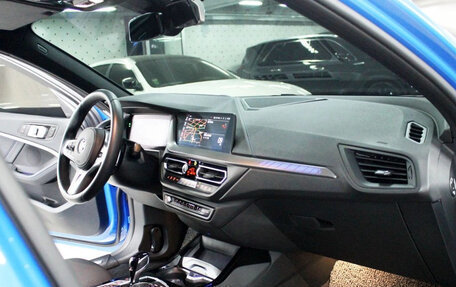 BMW 1 серия, 2022 год, 2 550 000 рублей, 7 фотография