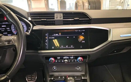 Audi Q3, 2023 год, 2 330 000 рублей, 17 фотография