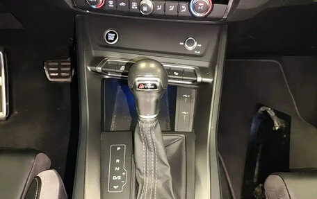 Audi Q3, 2023 год, 2 330 000 рублей, 18 фотография