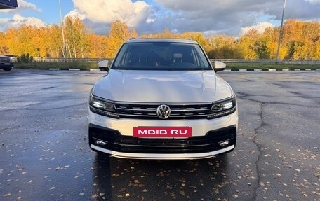 Volkswagen Tiguan II, 2018 год, 3 420 000 рублей, 4 фотография