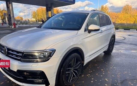Volkswagen Tiguan II, 2018 год, 3 420 000 рублей, 3 фотография