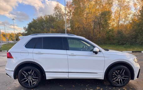 Volkswagen Tiguan II, 2018 год, 3 420 000 рублей, 5 фотография