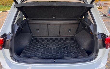 Volkswagen Tiguan II, 2018 год, 3 420 000 рублей, 15 фотография