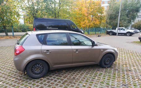 KIA cee'd I рестайлинг, 2009 год, 610 000 рублей, 10 фотография