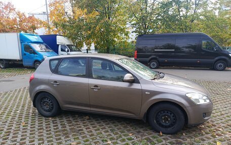 KIA cee'd I рестайлинг, 2009 год, 610 000 рублей, 9 фотография