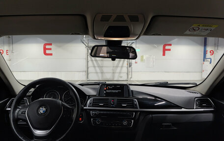 BMW 3 серия, 2017 год, 1 920 000 рублей, 17 фотография