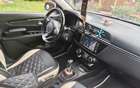 KIA Rio IV, 2018 год, 1 270 000 рублей, 10 фотография