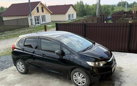 Honda Fit III, 2016 год, 999 000 рублей, 3 фотография