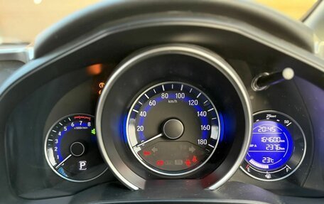 Honda Fit III, 2016 год, 999 000 рублей, 7 фотография