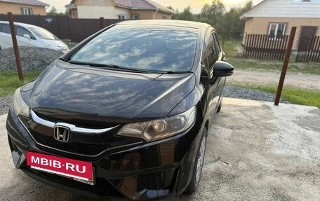 Honda Fit III, 2016 год, 999 000 рублей, 6 фотография