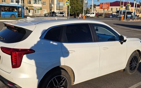 Haval Jolion, 2023 год, 1 785 000 рублей, 4 фотография