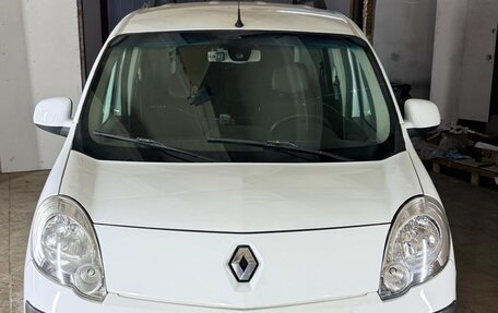 Renault Kangoo II рестайлинг, 2012 год, 750 000 рублей, 9 фотография