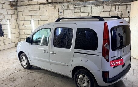 Renault Kangoo II рестайлинг, 2012 год, 750 000 рублей, 14 фотография
