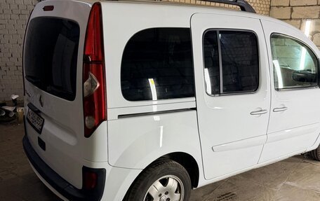 Renault Kangoo II рестайлинг, 2012 год, 750 000 рублей, 18 фотография