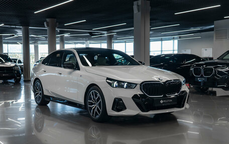 BMW 5 серия, 2025 год, 6 750 000 рублей, 2 фотография