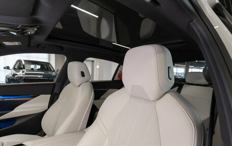 BMW 5 серия, 2025 год, 6 750 000 рублей, 17 фотография