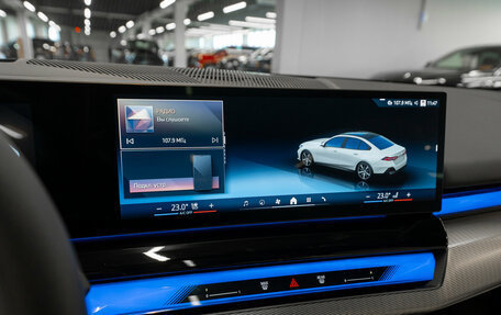 BMW 5 серия, 2025 год, 6 750 000 рублей, 22 фотография