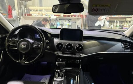 KIA Stinger I, 2018 год, 2 499 990 рублей, 3 фотография