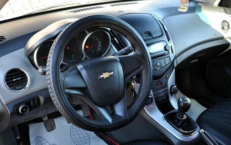 Chevrolet Cruze II, 2012 год, 440 000 рублей, 9 фотография