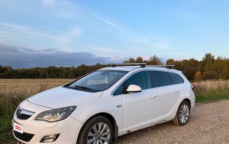 Opel Astra J, 2011 год, 750 000 рублей, 13 фотография