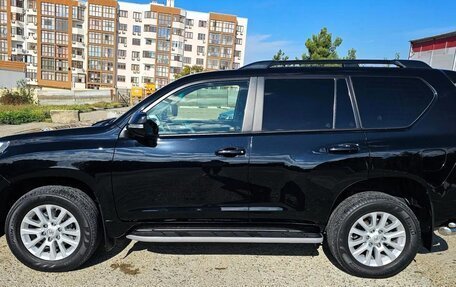 Toyota Land Cruiser Prado 150 рестайлинг 2, 2016 год, 3 850 000 рублей, 7 фотография