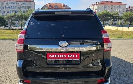 Toyota Land Cruiser Prado 150 рестайлинг 2, 2016 год, 3 850 000 рублей, 9 фотография