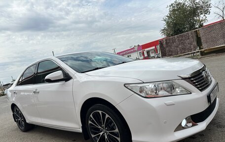 Toyota Camry, 2013 год, 1 995 000 рублей, 2 фотография