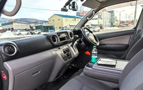 Nissan NV350 Caravan I, 2018 год, 3 570 000 рублей, 7 фотография