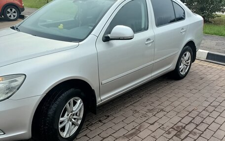 Skoda Octavia, 2011 год, 760 000 рублей, 2 фотография