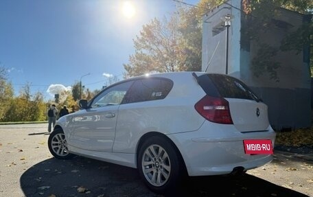 BMW 1 серия, 2011 год, 720 000 рублей, 5 фотография