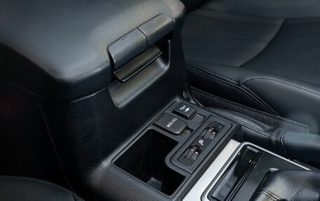 Toyota Land Cruiser Prado 150 рестайлинг 2, 2020 год, 4 990 000 рублей, 31 фотография
