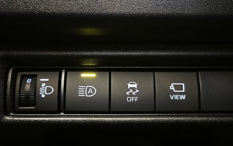 Toyota Camry, 2025 год, 4 600 000 рублей, 11 фотография
