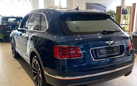 Bentley Bentayga I, 2016 год, 9 500 000 рублей, 7 фотография
