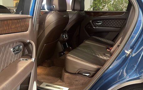 Bentley Bentayga I, 2016 год, 9 500 000 рублей, 14 фотография