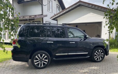 Toyota Land Cruiser 200, 2016 год, 4 500 000 рублей, 3 фотография