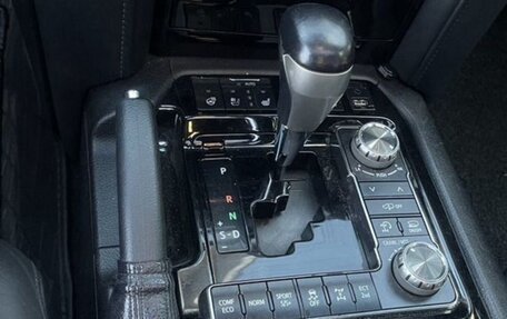 Toyota Land Cruiser 200, 2016 год, 4 500 000 рублей, 7 фотография