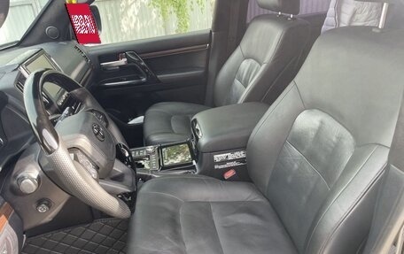 Toyota Land Cruiser 200, 2016 год, 4 500 000 рублей, 5 фотография