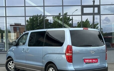 Hyundai H-1 II рестайлинг, 2010 год, 1 399 000 рублей, 5 фотография