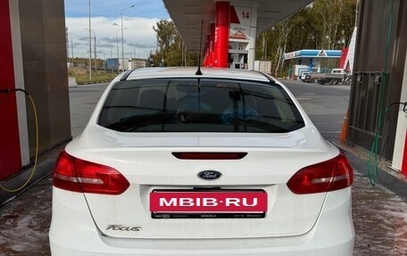 Ford Focus III, 2015 год, 730 000 рублей, 2 фотография