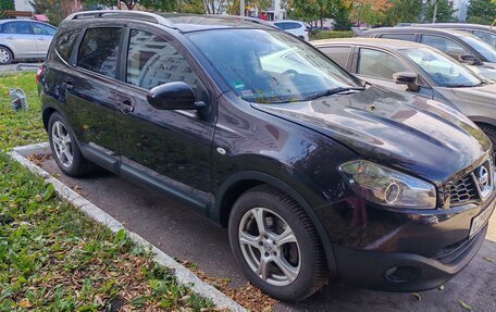 Nissan Qashqai+2 I, 2011 год, 870 000 рублей, 2 фотография