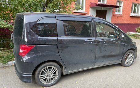 Honda Freed I, 2010 год, 840 000 рублей, 4 фотография