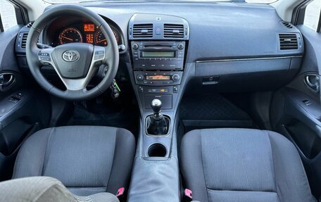 Toyota Avensis III рестайлинг, 2009 год, 679 900 рублей, 16 фотография