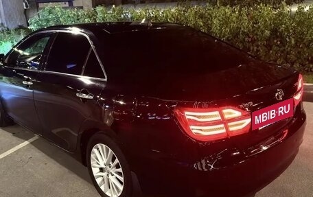 Toyota Camry, 2015 год, 2 200 000 рублей, 3 фотография