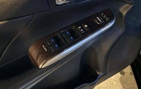 Toyota Camry, 2015 год, 2 200 000 рублей, 13 фотография