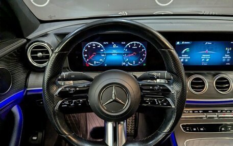 Mercedes-Benz E-Класс, 2021 год, 3 353 500 рублей, 19 фотография