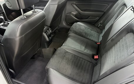 Volkswagen Passat B8 рестайлинг, 2017 год, 2 450 000 рублей, 15 фотография