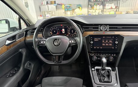 Volkswagen Passat B8 рестайлинг, 2017 год, 2 450 000 рублей, 10 фотография