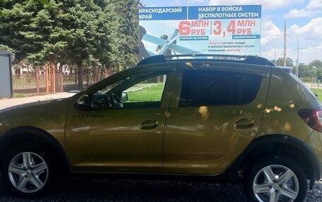 Renault Sandero II рестайлинг, 2015 год, 830 000 рублей, 3 фотография