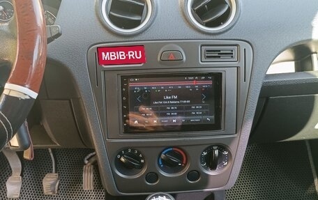 Ford Fusion I, 2006 год, 430 000 рублей, 8 фотография